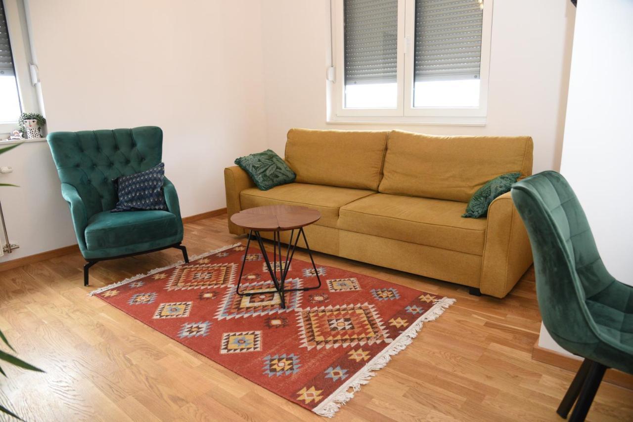 Avenija Oaza Daire Novi Sad Dış mekan fotoğraf